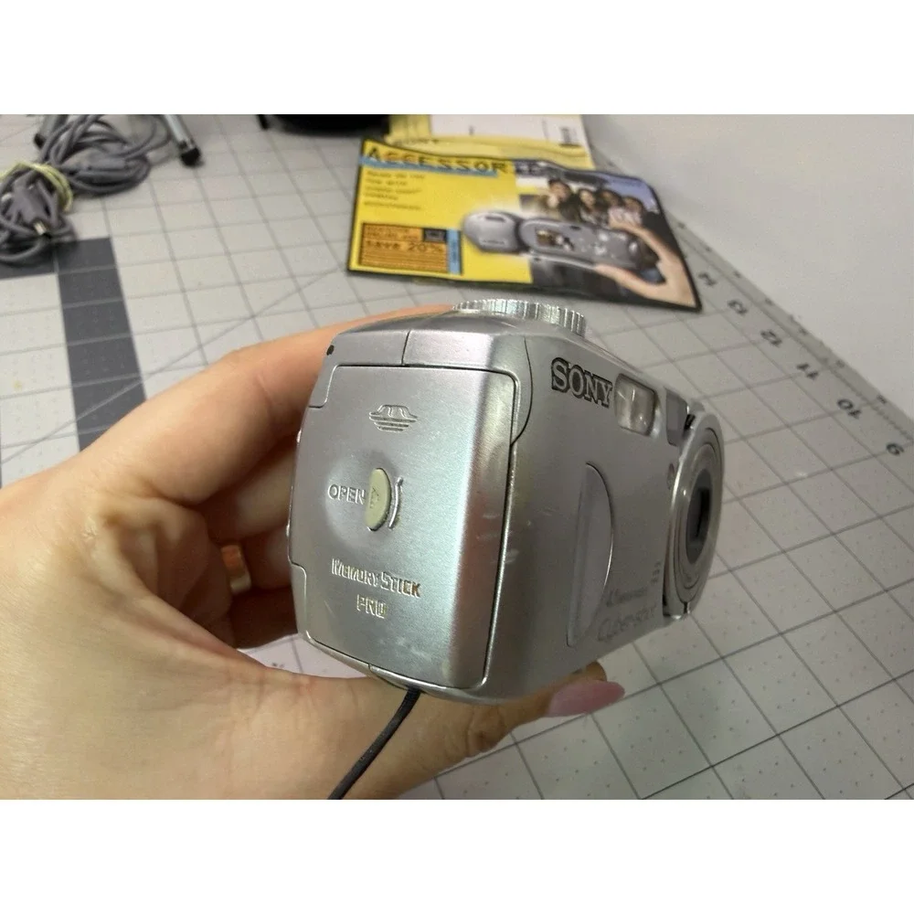 Sony cyber shot